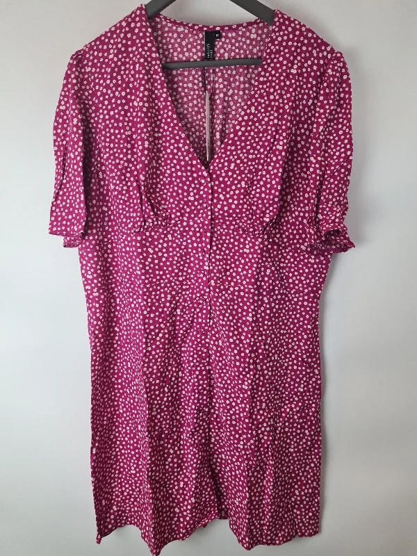 Nobodys Child Curve Alexa Ditsy Print Mini Dress Pink Floral Size 20 **** V30 Elegant Satin Lace Mini Dress