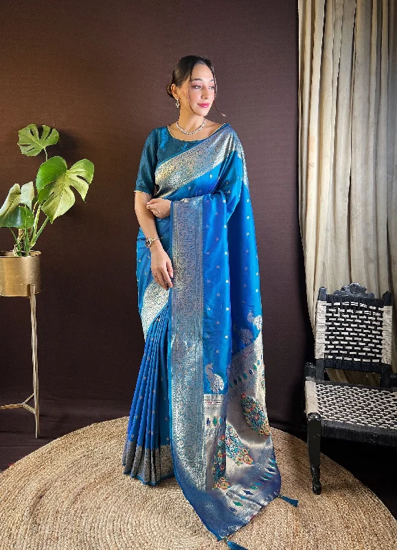 NOZ2TOZ Women Party Wear Zari Weaving Paithani Silk Saree with Unstitched Blouse - Rama Elegant Embroidery Blouse NOZ2TOZ Women Party Wear Zari Weaving Paithani Silk Saree with Unstitched Blouse - Rama Elegant Embroidery Blouse