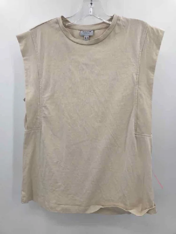 Pre-Owned Aware by Vero Moda Tan Size Small T-shirt-- Solid Print Embellished