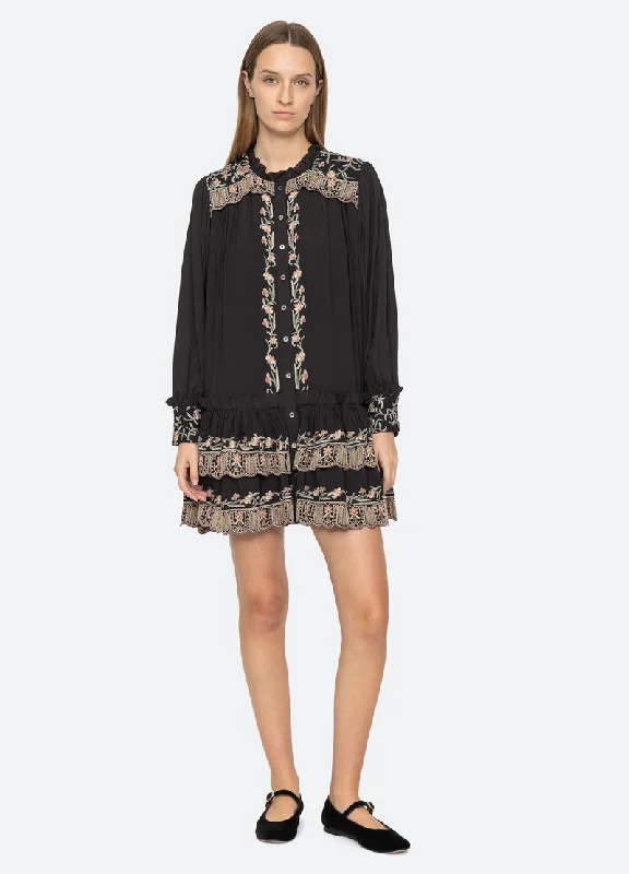Dress Lacey Embroidery Rs25-047 Black Tunics Wedding white