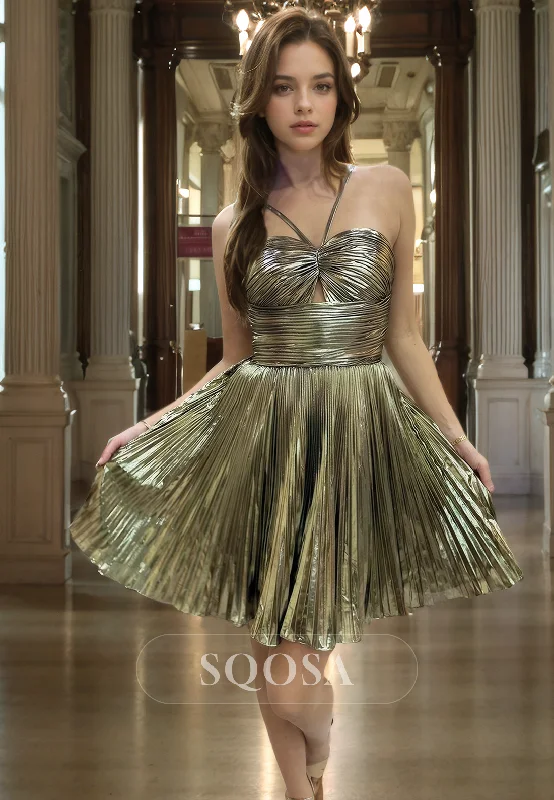 A-Line Spaghetti Straps Short Homecoming Dress Sweetheart Sleeveless Pleated Cocktail Dress Tunics Gym athletic