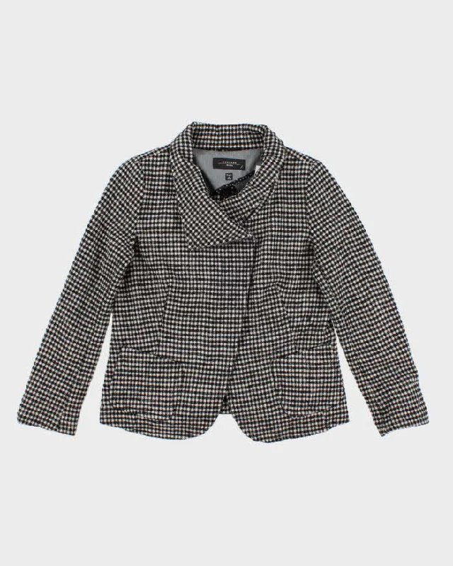 MaxMara Weekend Check Unsymmetrical Collared Light Jacket - M Fitted Jacket Loose Jacket Oversized Jacket MaxMara Weekend Check Unsymmetrical Collared Light Jacket - M Fitted Jacket Loose Jacket Oversized Jacket