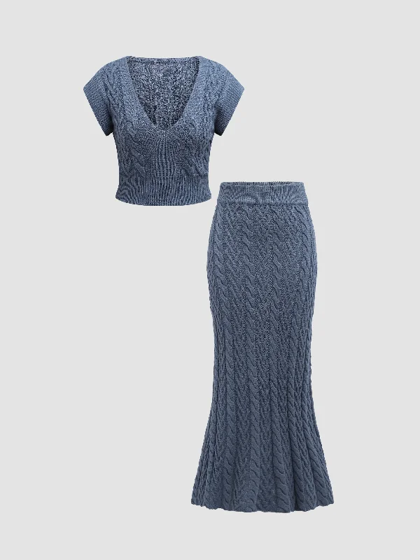 Cable Knit V-Neck Cropped Sweater with Split Skirt silk skirt sleek