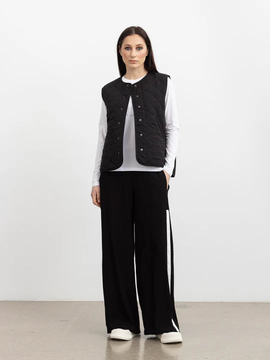 Living the dream Pant Black Cozy Jogger Leggings