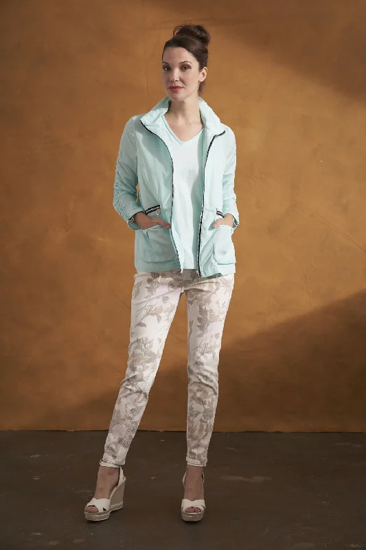 Renuar Packable Water Resistant Jacket R3772-E1192-MINT - 1 ONLY SIZE SMALL - 20% OFF Print Jacket Jacquard Jacket Embroidered Jacket Renuar Packable Water Resistant Jacket R3772-E1192-MINT - 1 ONLY SIZE SMALL - 20% OFF Print Jacket Jacquard Jacket Embroidered Jacket