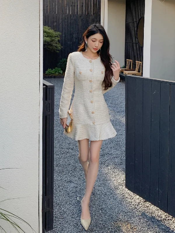 Beige woolen long sleeve round neck ruffled skirt velvet skirt plush