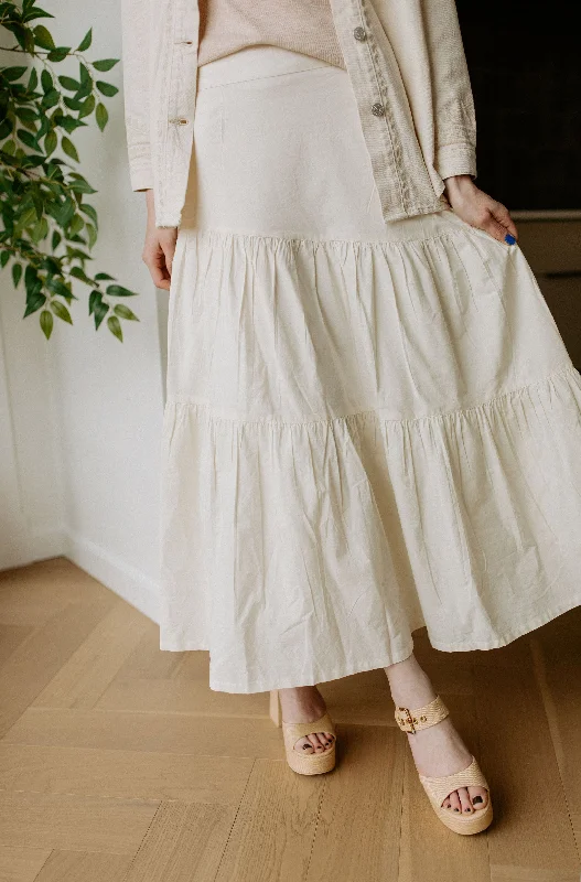The Audrey Skirt by FRNCH - Cream corduroy skirt cozy