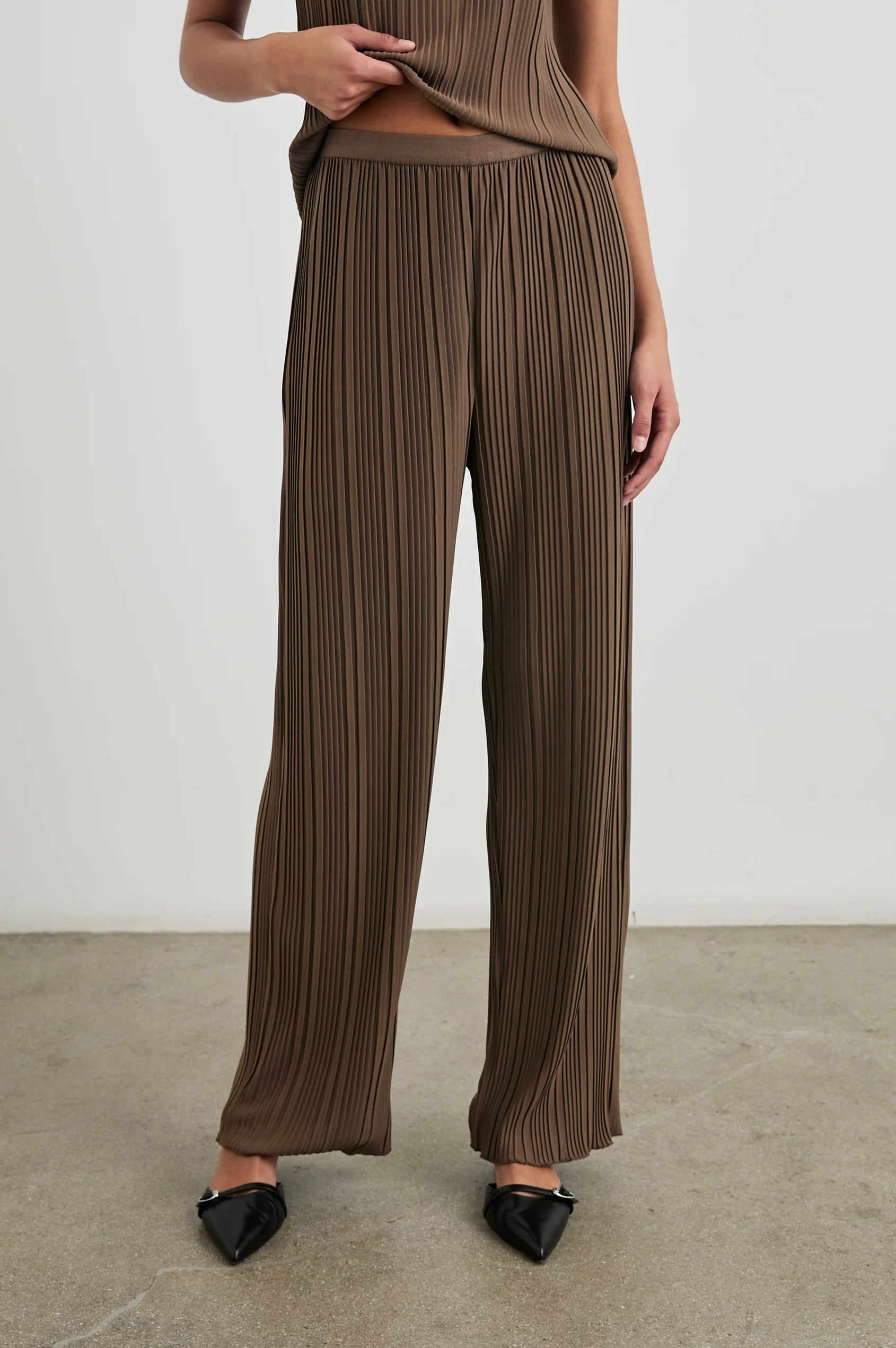 Liana Pant Modern Bootcut Pants