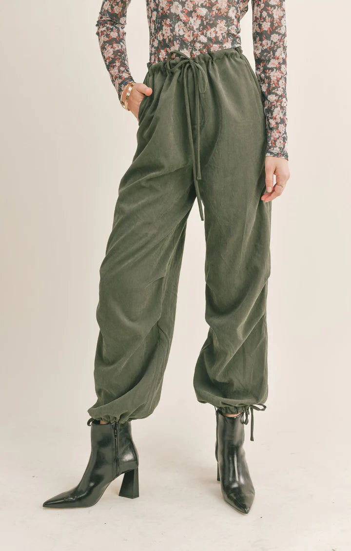 Dominique Cargo Pant Chic Capri Pants